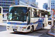 adachi230a980.jpg