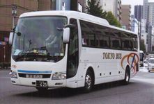 adachi230i625.jpg